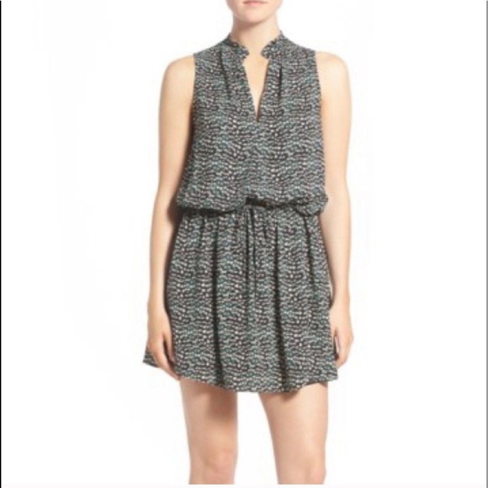 Chelsea 28- Woman’s Drawstring Shift Dress